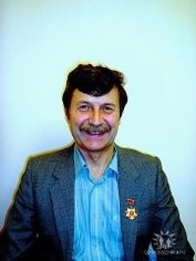 В. Мананков