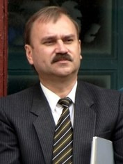 Олег Устинов