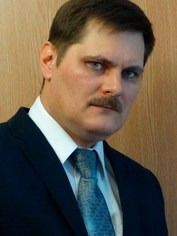 Олег Княжев