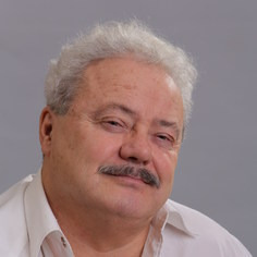 Валерий Светлый
