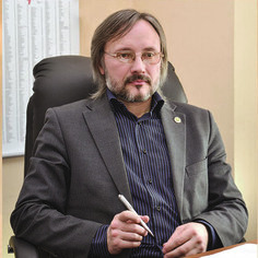 Олег Бажанов