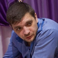 Евгений Новиков
