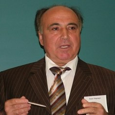 Дамир Шапсугов