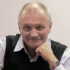 Марк Аксенов