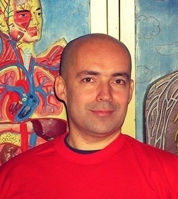 Олег Синельник